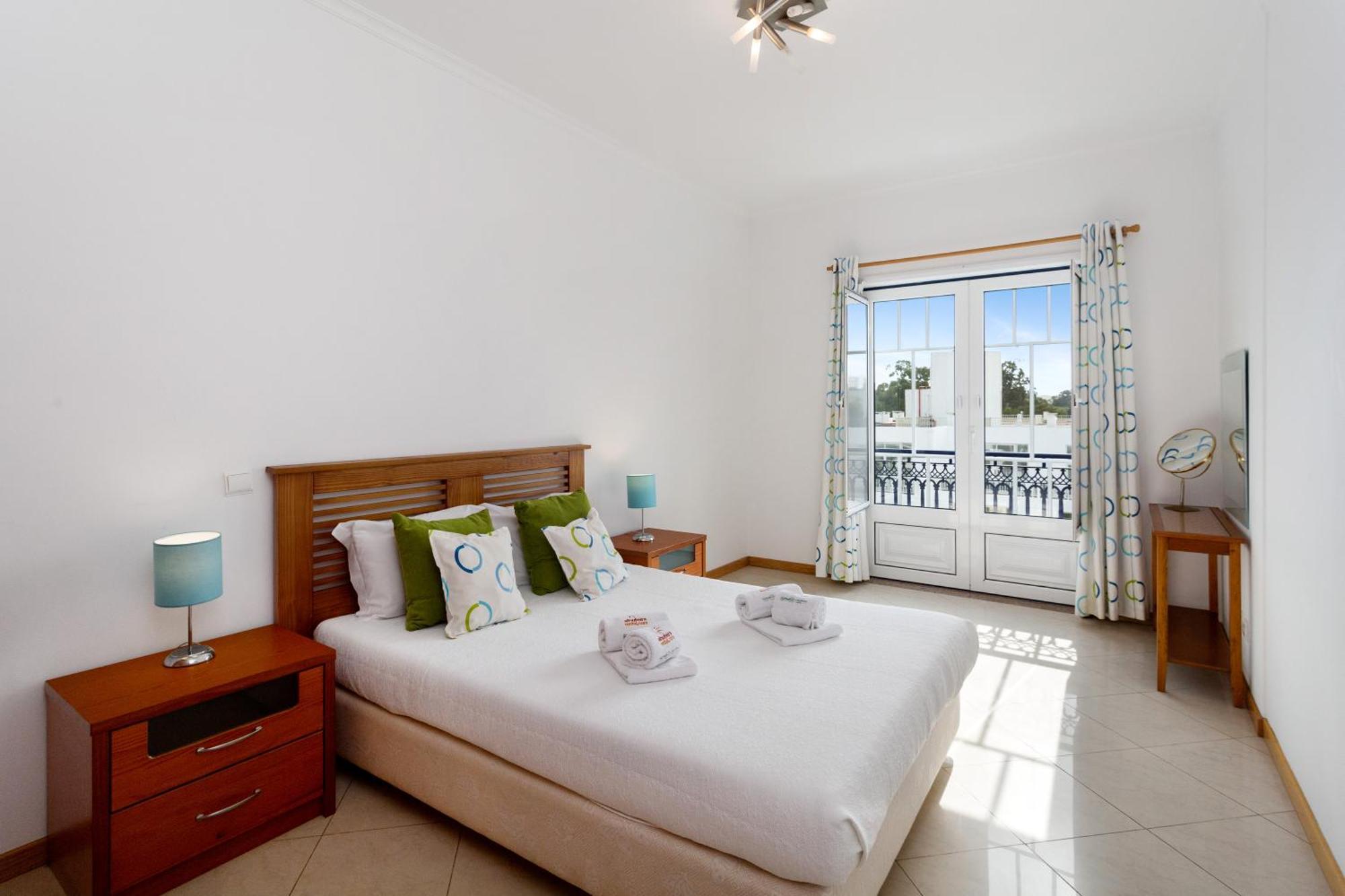 Bicos Beach Apartments By Albufeira Rental Room photo