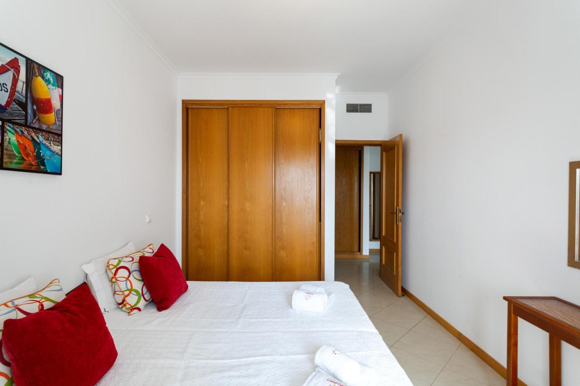 Bicos Beach Apartments By Albufeira Rental Room photo